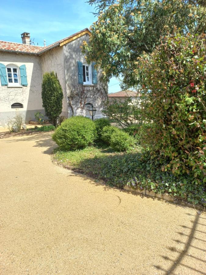 Bed and Breakfast L'Eglantyne La Chapelle-de-Guinchay Exterior foto