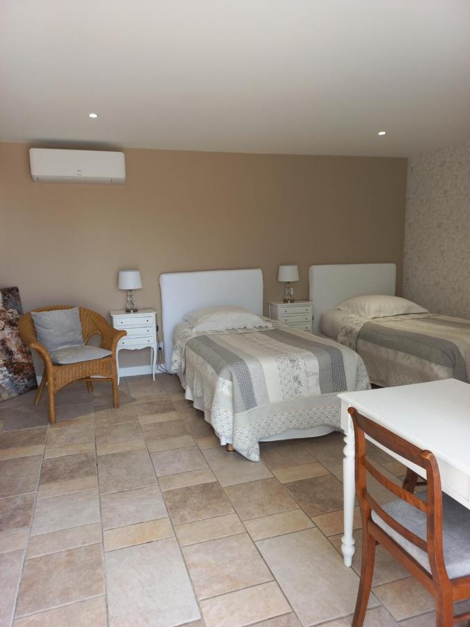Bed and Breakfast L'Eglantyne La Chapelle-de-Guinchay Exterior foto